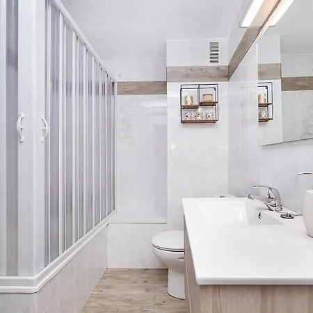 Bhost - Roca Castle * 托雷莫利诺斯