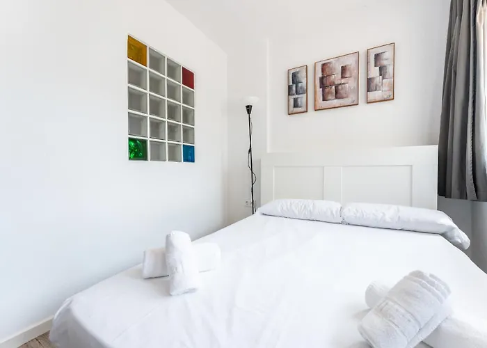 Bhost - Roca Castle Appartement